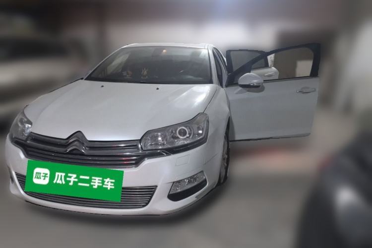 Citroen C5 2013 2.3L Automatic Zunyu Model d’occasion Guazi used car, China used car export, Used car for sale, Used cars, Cheapest cars for sale