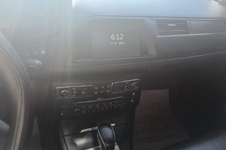 Used Citroen C5 2014 1.6T Automatic Luxury Model Audio And AC Panel