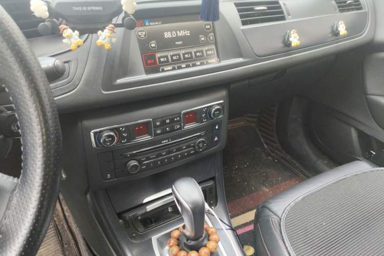 Used Citroen C5 2014 1.6T Automatic Luxury Model Audio And AC Panel
