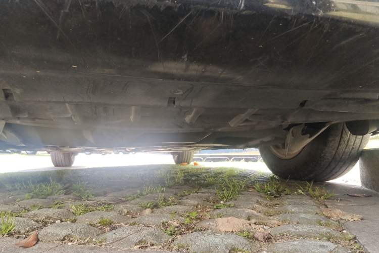 Used Citroen C5 2014 2.0L Automatic Zunyue Model Chassis Front