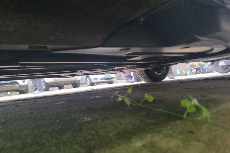 Used Citroen C5 2014 2.0L Automatic Luxury Edition Chassis Front Left