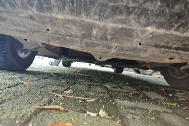 Used Citroen C5 2014 2.0L Automatic Zunyue Model Chassis Front