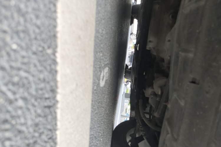 Used Citroen C5 2014 2.0L Automatic Zunyue Model Chassis Front
