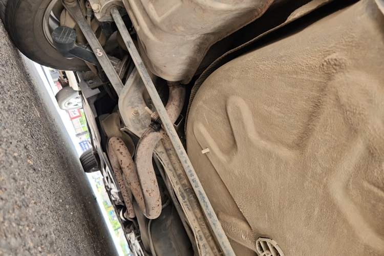 Used Citroen C5 2014 2.0L Automatic Zunyue Model Chassis Rear