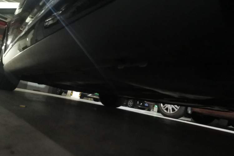 Used Citroen C5 2014 1.6T Automatic Luxury Model Chassis Rear Left
