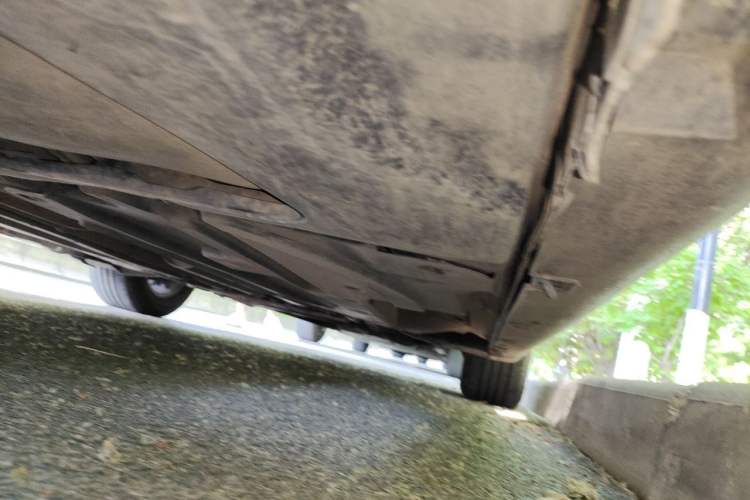 Used Citroen C5 2014 1.6T Automatic Luxury Model Chassis Rear Right