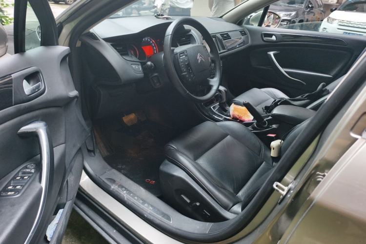 Used Citroen C5 2014 2.0L Automatic Luxury Edition Driver Seat