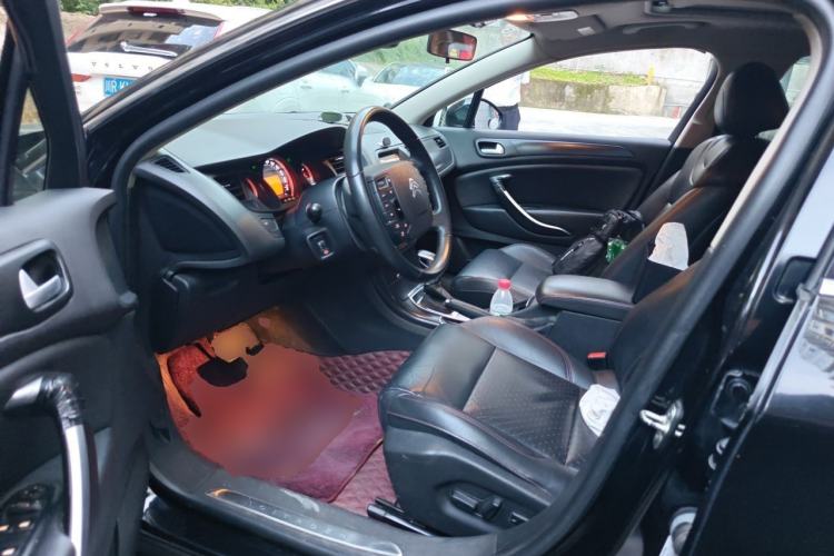 Used Citroen C5 2014 1.6T Automatic Luxury Model Driver Seat