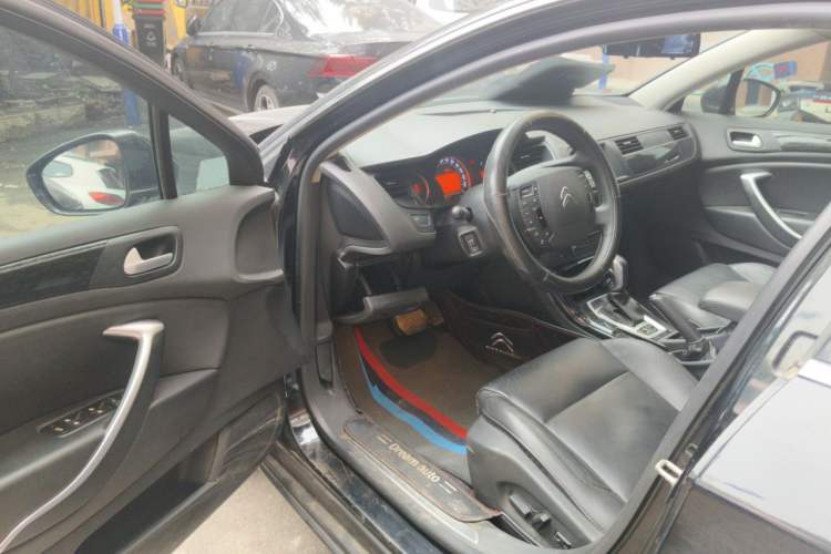 Used Citroen C5 2014 2.0L Automatic Luxury Edition Driver Seat