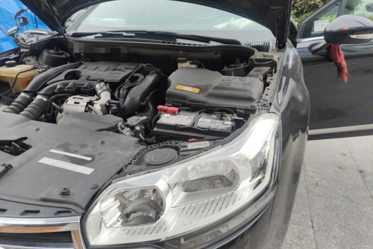 Used Citroen C5 2014 1.6T Automatic Prestige Model Engine Bay Left