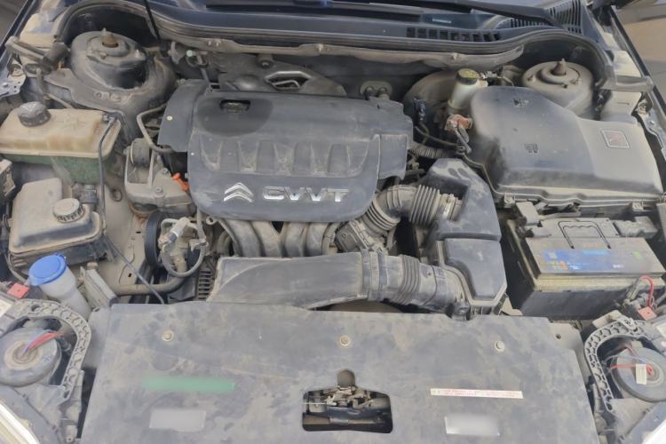Used Citroen C5 2014 2.0L Automatic Luxury Edition Engine Bay
