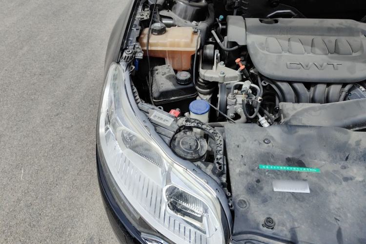 Used Citroen C5 2014 2.0L Automatic Luxury Edition Engine Bay Right