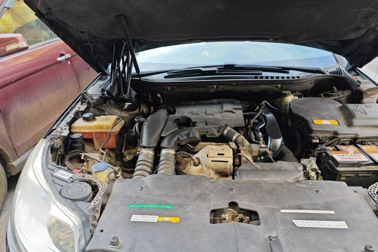 Used Citroen C5 2014 1.6T Automatic Luxury Model Engine Bay Right