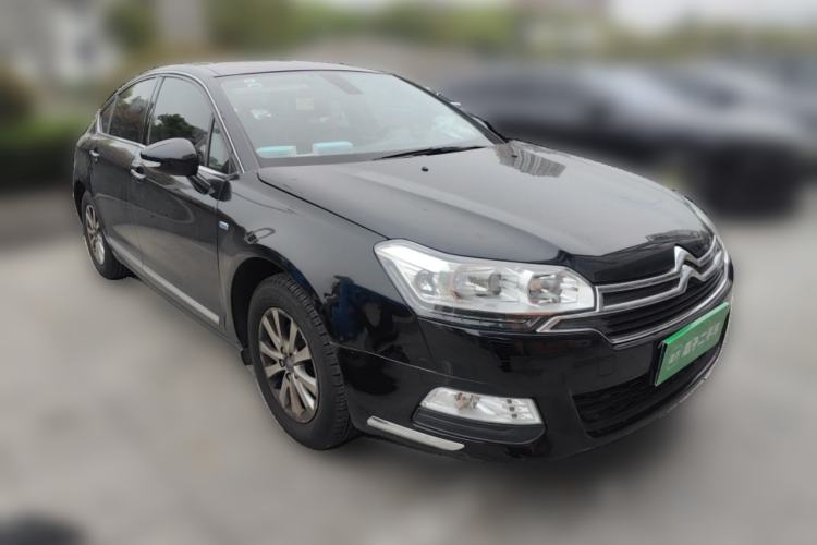 Used Citroen C5 2014 1.6T Automatic Prestige Model Front Right 45 Deg