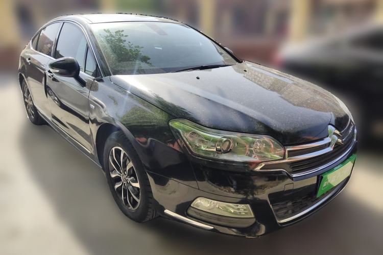 Used Citroen C5 2014 1.6T Automatic Prestige Model Front Right 45 Deg