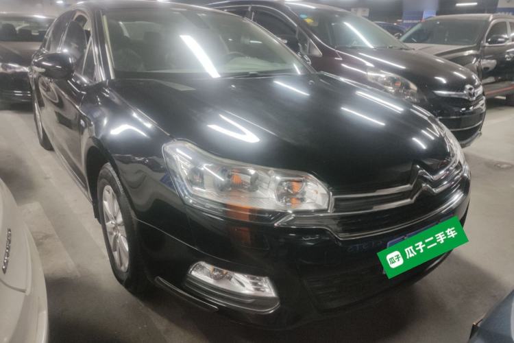 Used Citroen C5 2014 1.6T Automatic Luxury Model Front Right 45 Deg