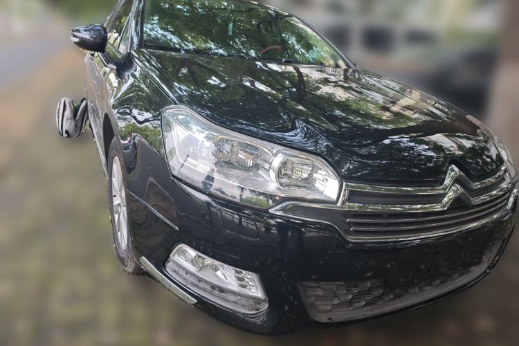 Used Citroen C5 2014 2.0L Automatic Zunyue Model Front Right 45 Deg