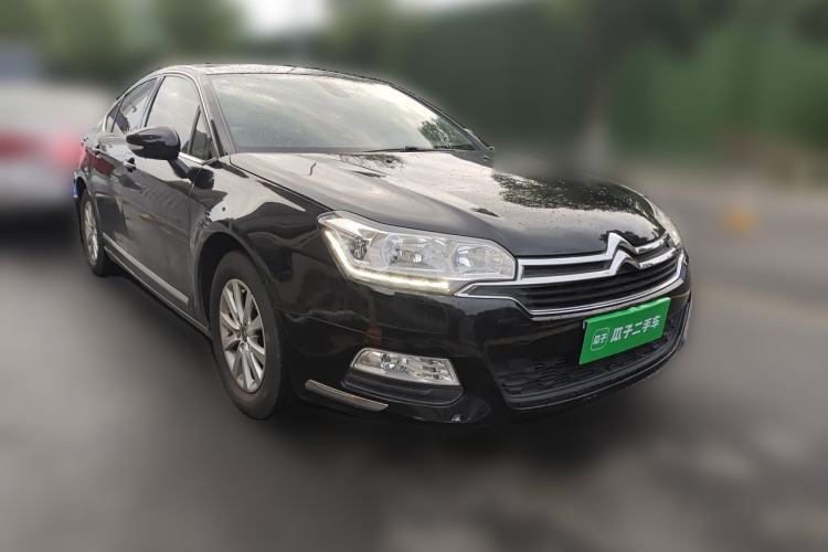 Used Citroen C5 2014 2.0L Automatic Luxury Edition Front Right 45 Deg