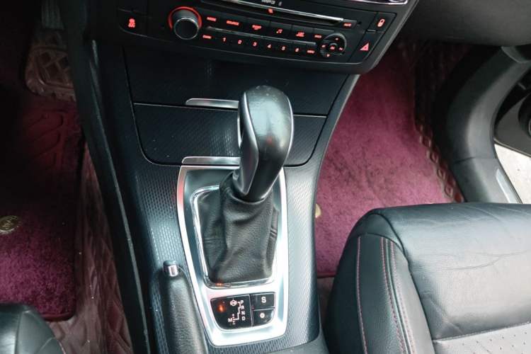 Used Citroen C5 2014 1.6T Automatic Luxury Model Gear Lever