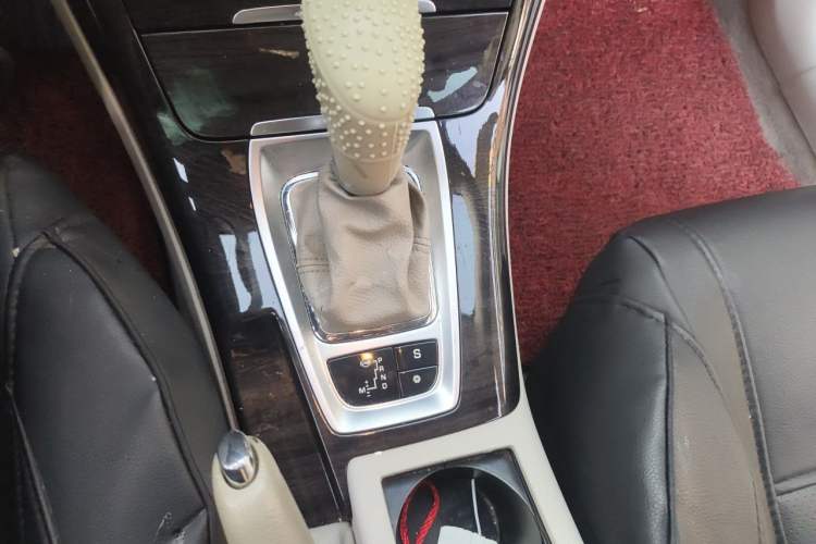 Used Citroen C5 2014 2.0L Automatic Zunyue Model Gear Lever