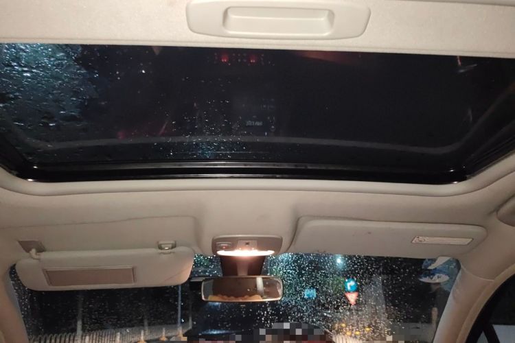 Used Citroen C5 2014 2.0L Automatic Luxury Edition Headliner