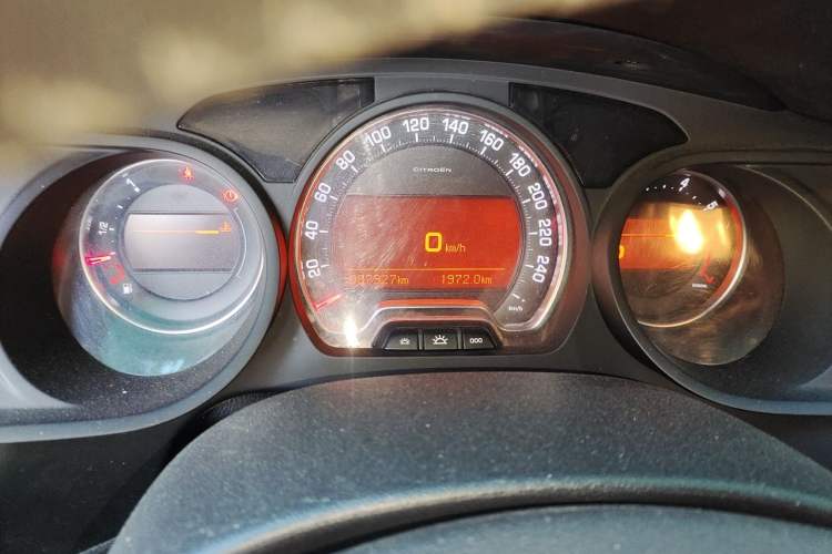 Used Citroen C5 2014 1.6T Automatic Luxury Model Instrument Cluster