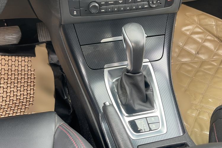 Used Citroen C5 2014 1.6T Automatic Luxury Model Interior 1