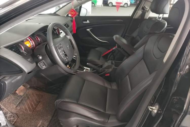Used Citroen C5 2014 1.6T Automatic Luxury Model Left Front Seat