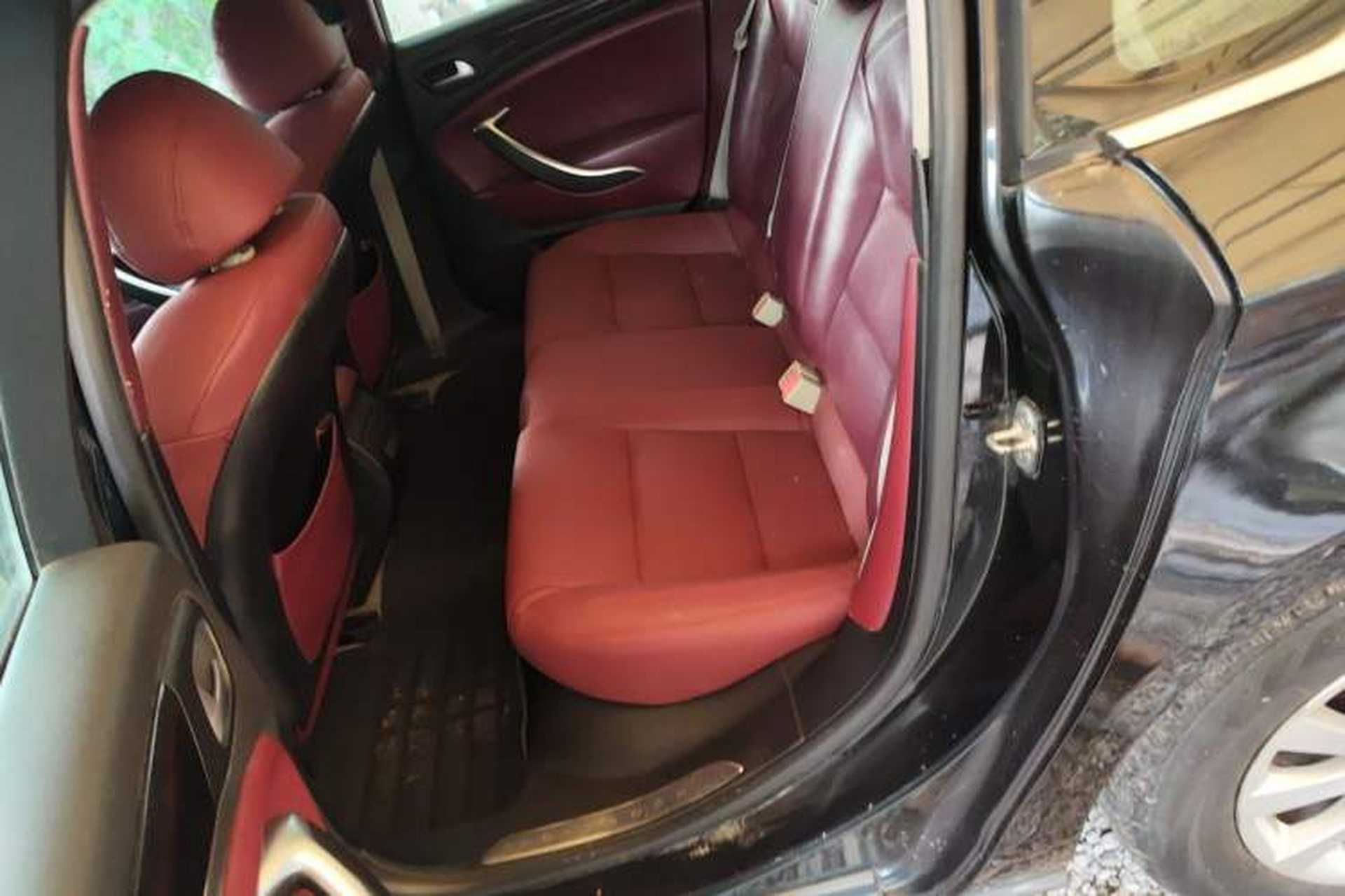 Used Citroen C5 2014 2.0L Automatic Zunyue Model Left Rear Seat