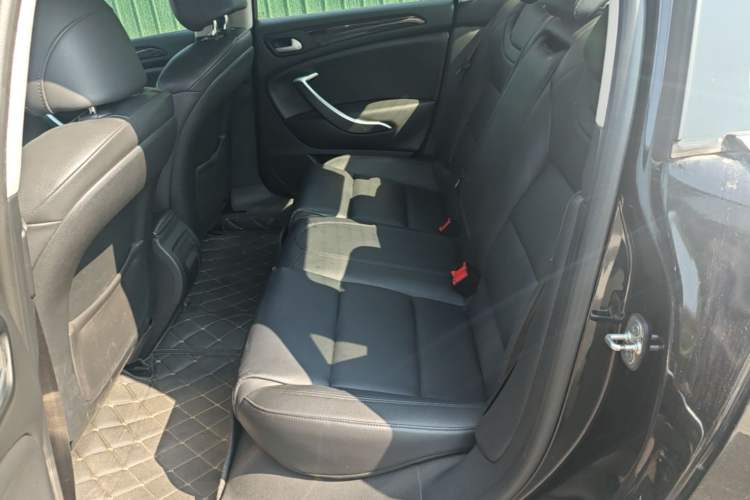 Used Citroen C5 2014 2.0L Automatic Luxury Edition Left Rear Seat