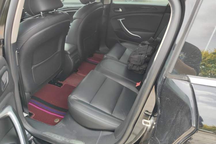 Used Citroen C5 2014 2.0L Automatic Luxury Edition Left Rear Seat