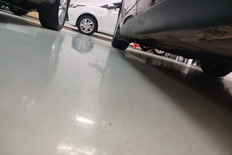 Used Citroen C5 2014 1.6T Automatic Luxury Model Left Side Sill