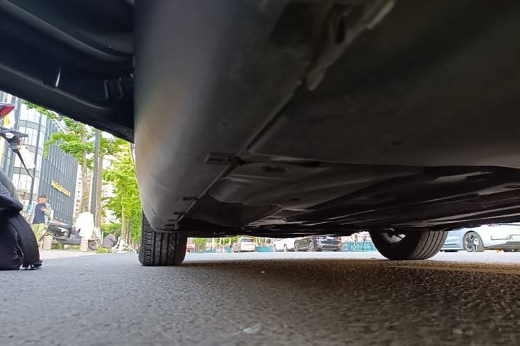 Used Citroen C5 2014 1.6T Automatic Luxury Model Left Side Sill