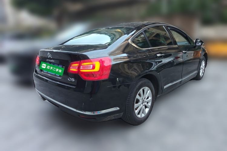 Used Citroen C5 2014 1.6T Automatic Luxury Model Rear Right 45 Deg