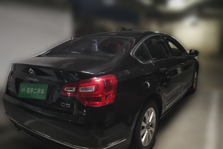 Used Citroen C5 2014 1.6T Automatic Luxury Model Rear Right 45 Deg