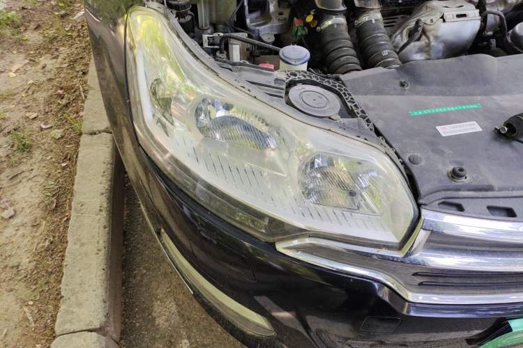 Used Citroen C5 2014 1.6T Automatic Luxury Model Right Front Headlight