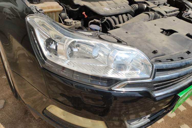 Used Citroen C5 2014 2.0L Automatic Zunyue Model Right Front Headlight