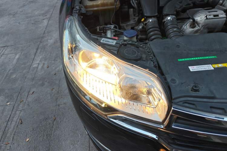 Used Citroen C5 2014 1.6T Automatic Luxury Model Right Front Headlight