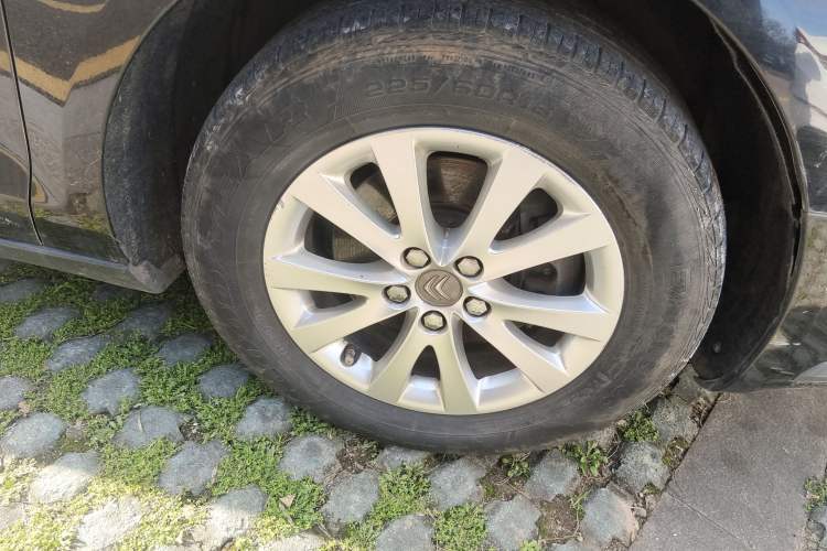 Used Citroen C5 2014 2.0L Automatic Zunyue Model Right Front Wheel Hub
