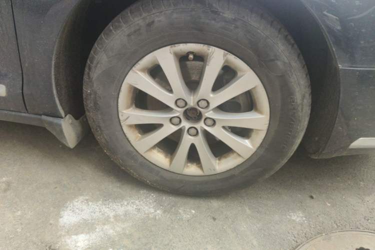 Used Citroen C5 2014 2.0L Automatic Luxury Edition Right Front Wheel Hub