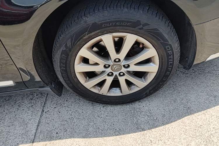 Used Citroen C5 2014 2.0L Automatic Luxury Edition Right Front Wheel Hub