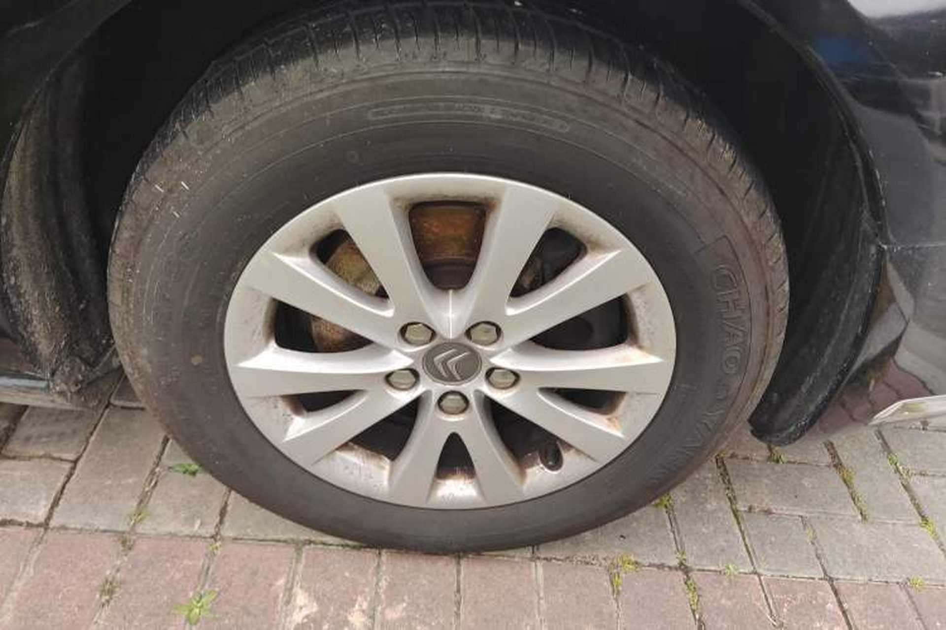 Used Citroen C5 2014 2.0L Automatic Luxury Edition Right Front Wheel Hub