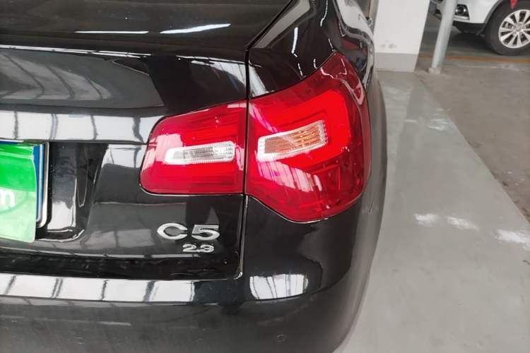 Used Citroen C5 2014 1.6T Automatic Luxury Model Right Rear Taillight