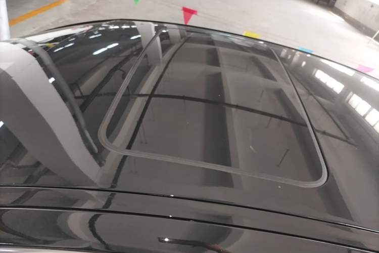 Used Citroen C5 2014 1.6T Automatic Luxury Model Roof