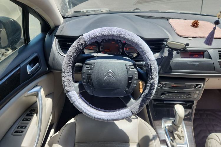 Used Citroen C5 2014 2.0L Automatic Zunyue Model Steering Wheel