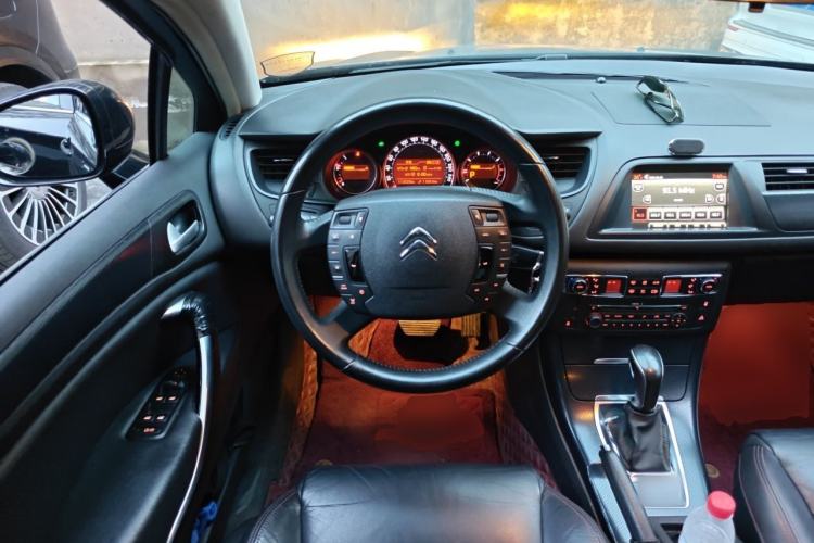 Used Citroen C5 2014 1.6T Automatic Luxury Model Steering Wheel