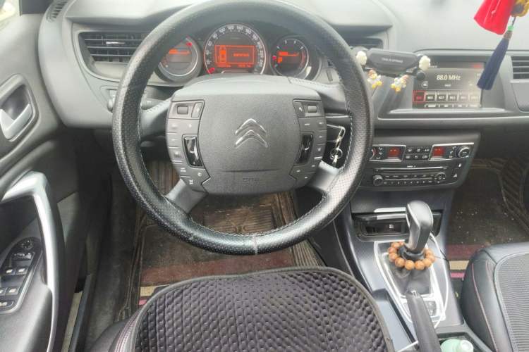 Used Citroen C5 2014 1.6T Automatic Luxury Model Steering Wheel