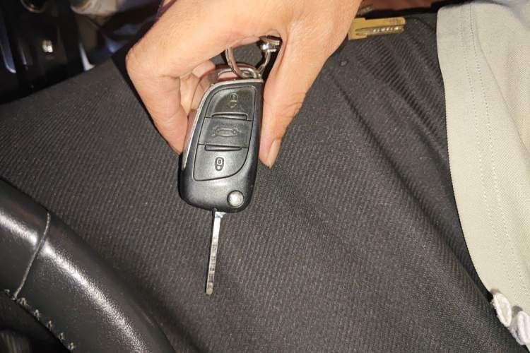 Used Citroen C5 2014 2.0L Automatic Zunyue Model Vehicle Key