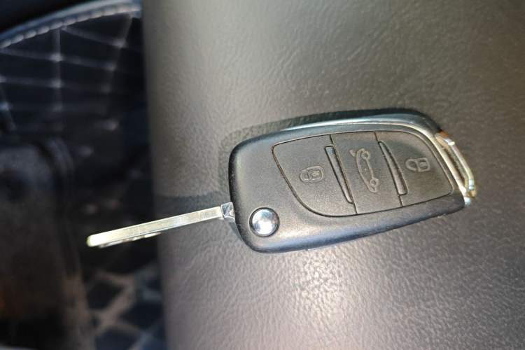 Used Citroen C5 2014 1.6T Automatic Luxury Model Vehicle Key