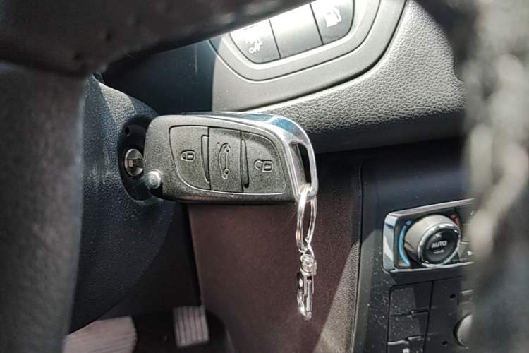 Used Citroen C5 2014 2.0L Automatic Luxury Edition Vehicle Key